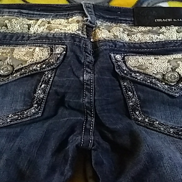 Jeans - Picture 3 of 3